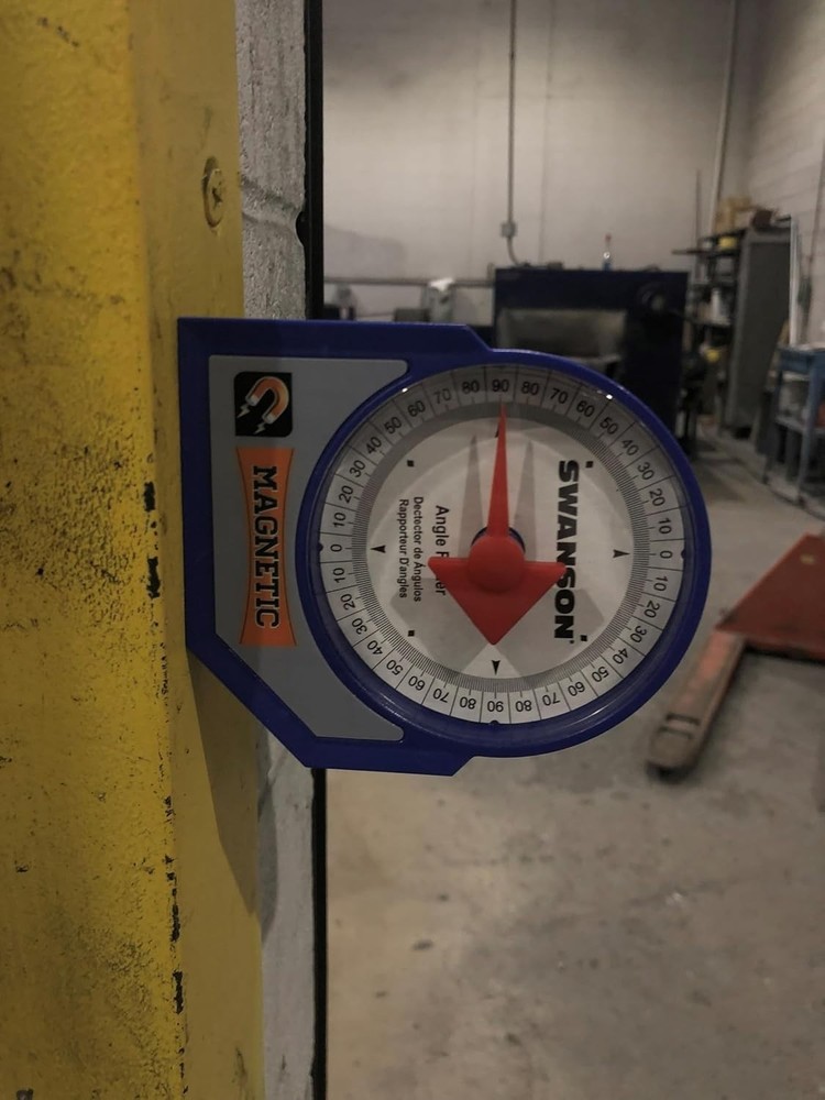 Versatile Magnetic Angle Finder - Perfect for Pipe Pitches & Precise Angles
