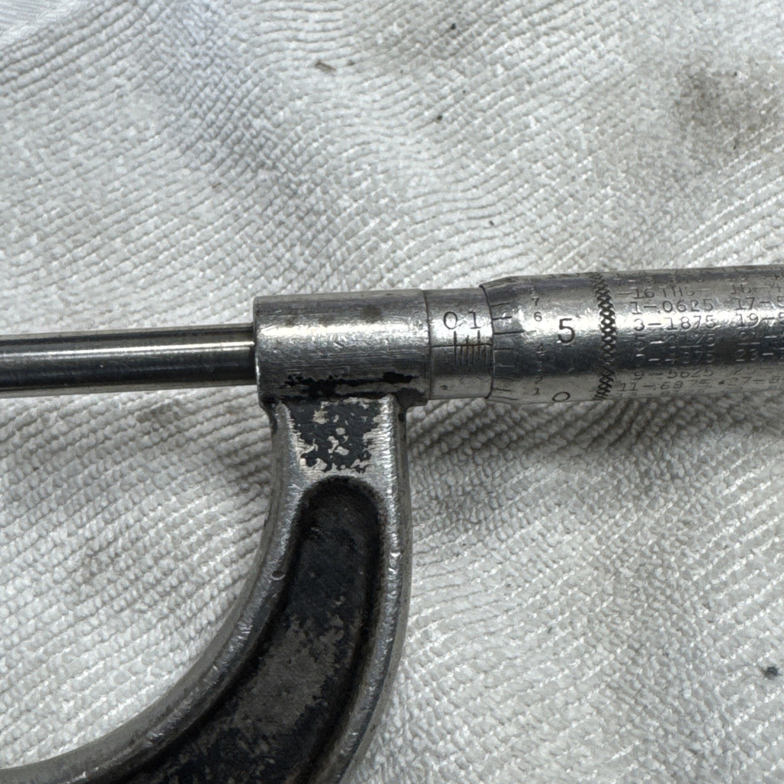 Starrett no. 436 Outside Micrometer 1-2" Range Enameled Calipers