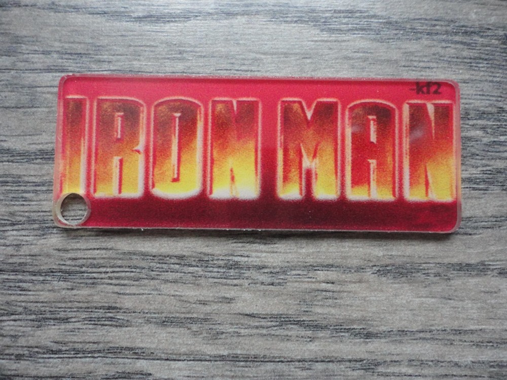 Iron Man Pinball Machine Plastic Key Chain Mint