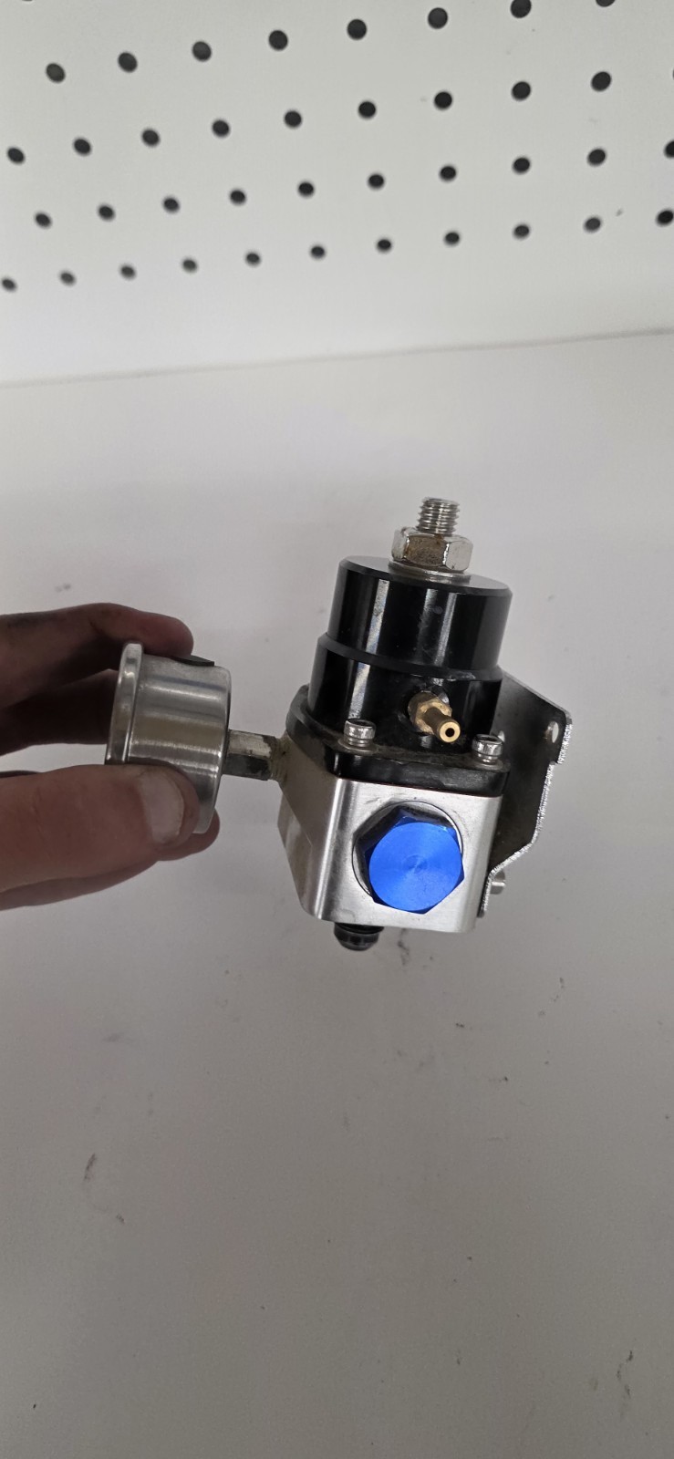 Aftermarket Fuel Pressure Regulator