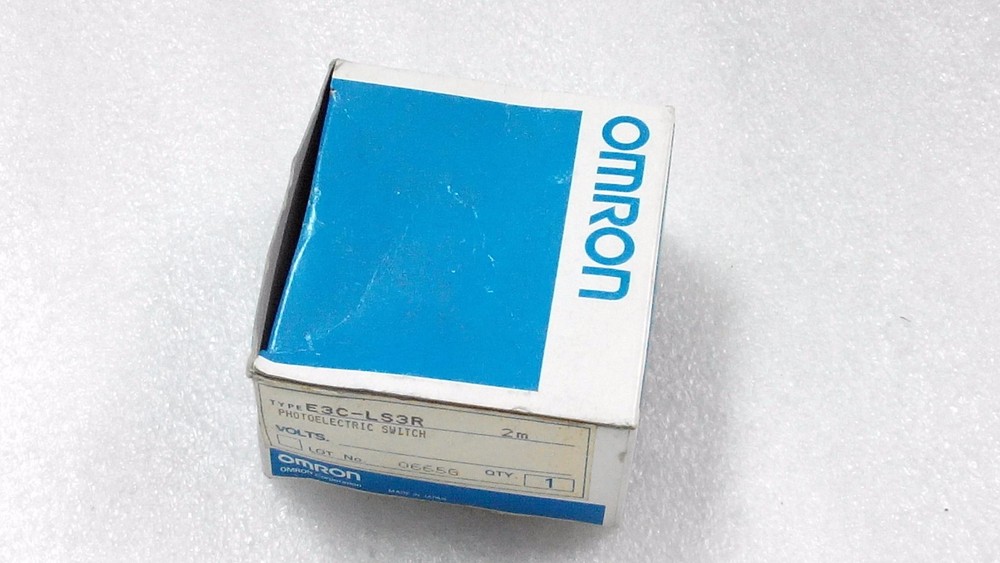 OMRON E3C-LS3R SENSOR (2pcs 1lot )