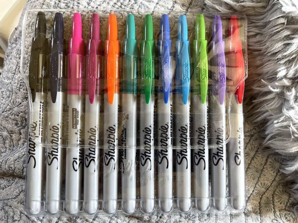 Sharpie  Assorted Color Fine Point Retractable Permanent Marker Set - 12/Pk