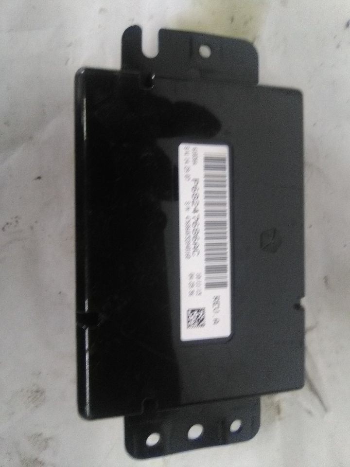 14-17 Jeep Grand Cherrokee Chassis ECM Temperature Module Dash Mounted