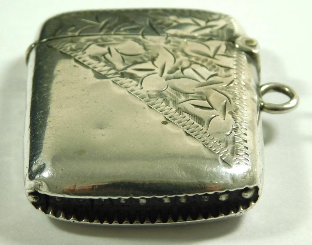 Antique Solid Sterling Silver Vesta Case Matchsafe 1910 Hallmark By Thomas Hayes