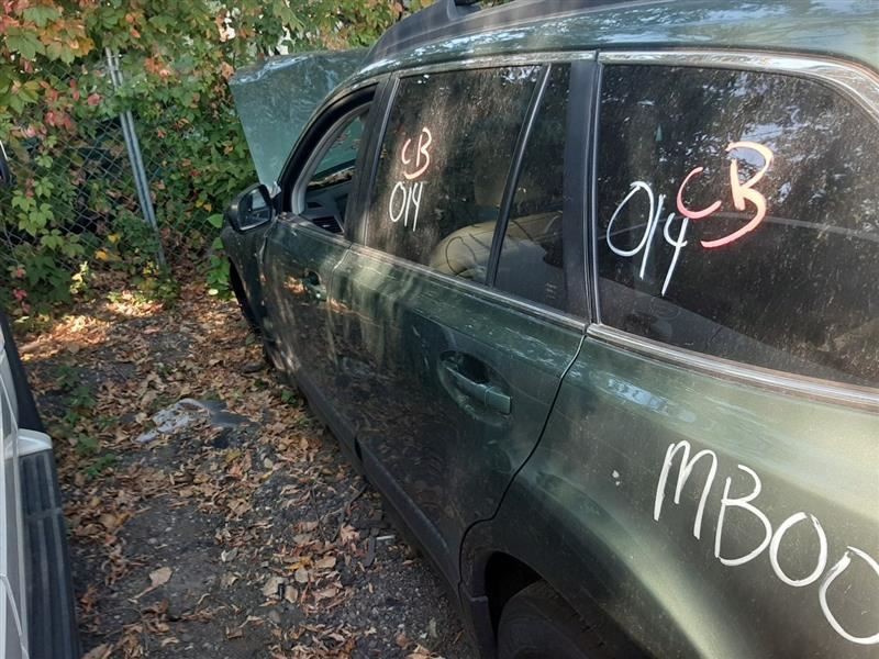 LEGACY 2010 High Mounted Stop Light 843704