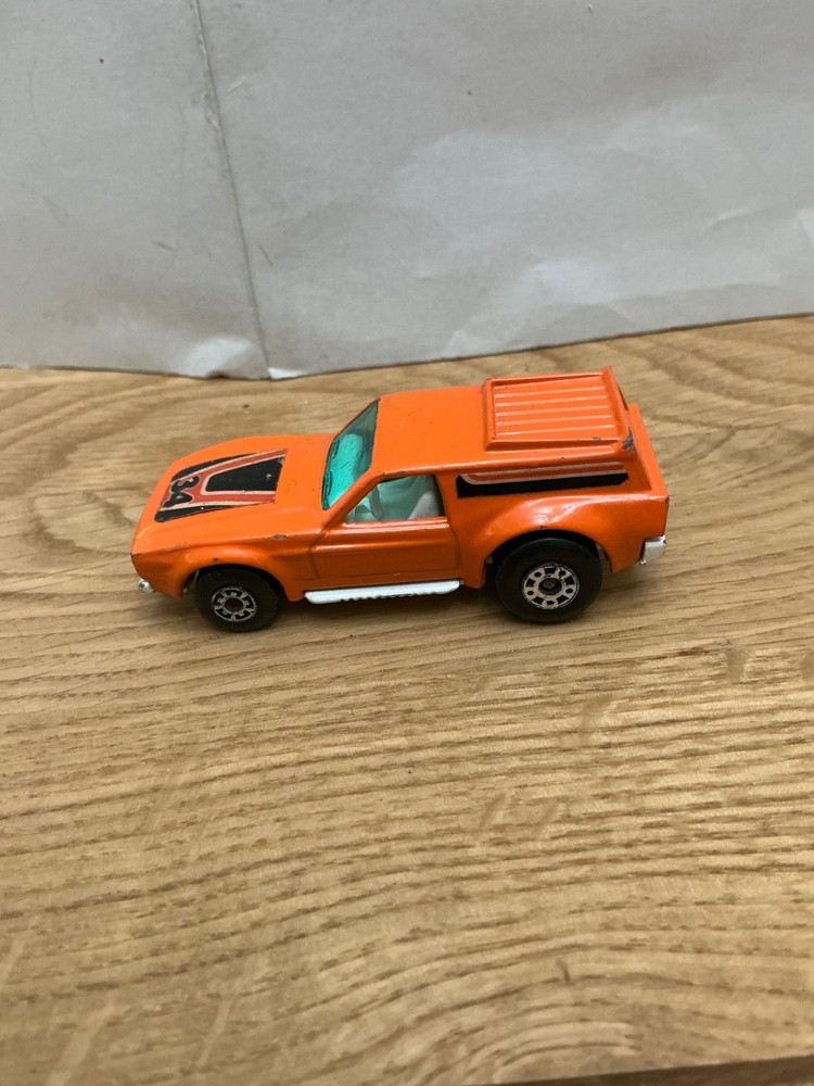 MATCHBOX 34 VANTASTIC  really nice Condition