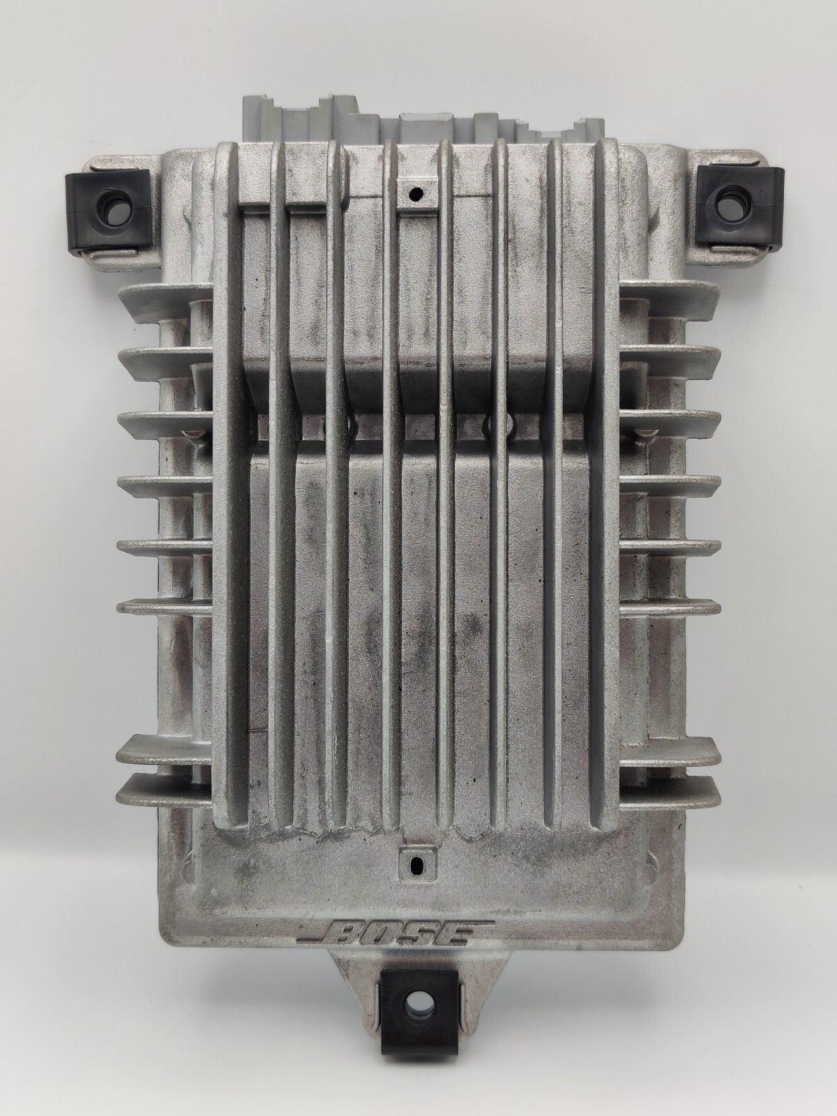 10-17 Acadia Outlook Traverse Bose Radio Stereo Audio Amplifier Amp 25994309