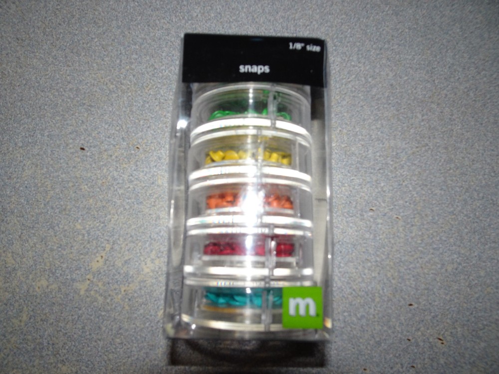 Making memories - snaps & eyelets. Stampin up- earth elements & bold brights
