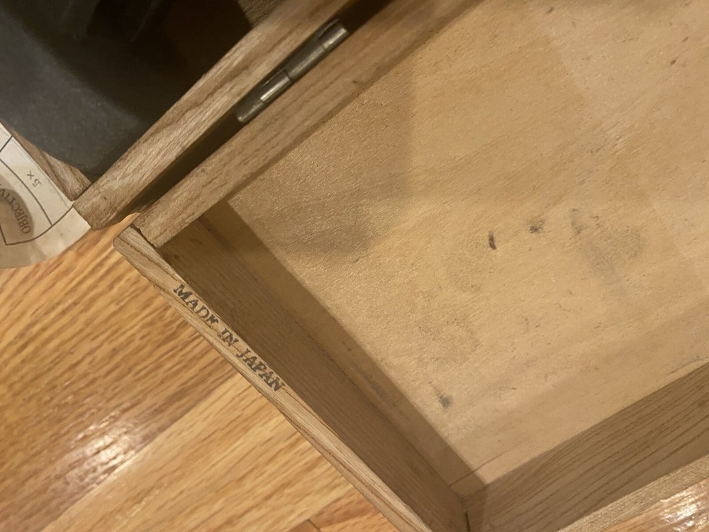 VINTAGE JAPAN SELSI MICROSCOPE IN CASE - Microscope 25X-600X LOOK!
