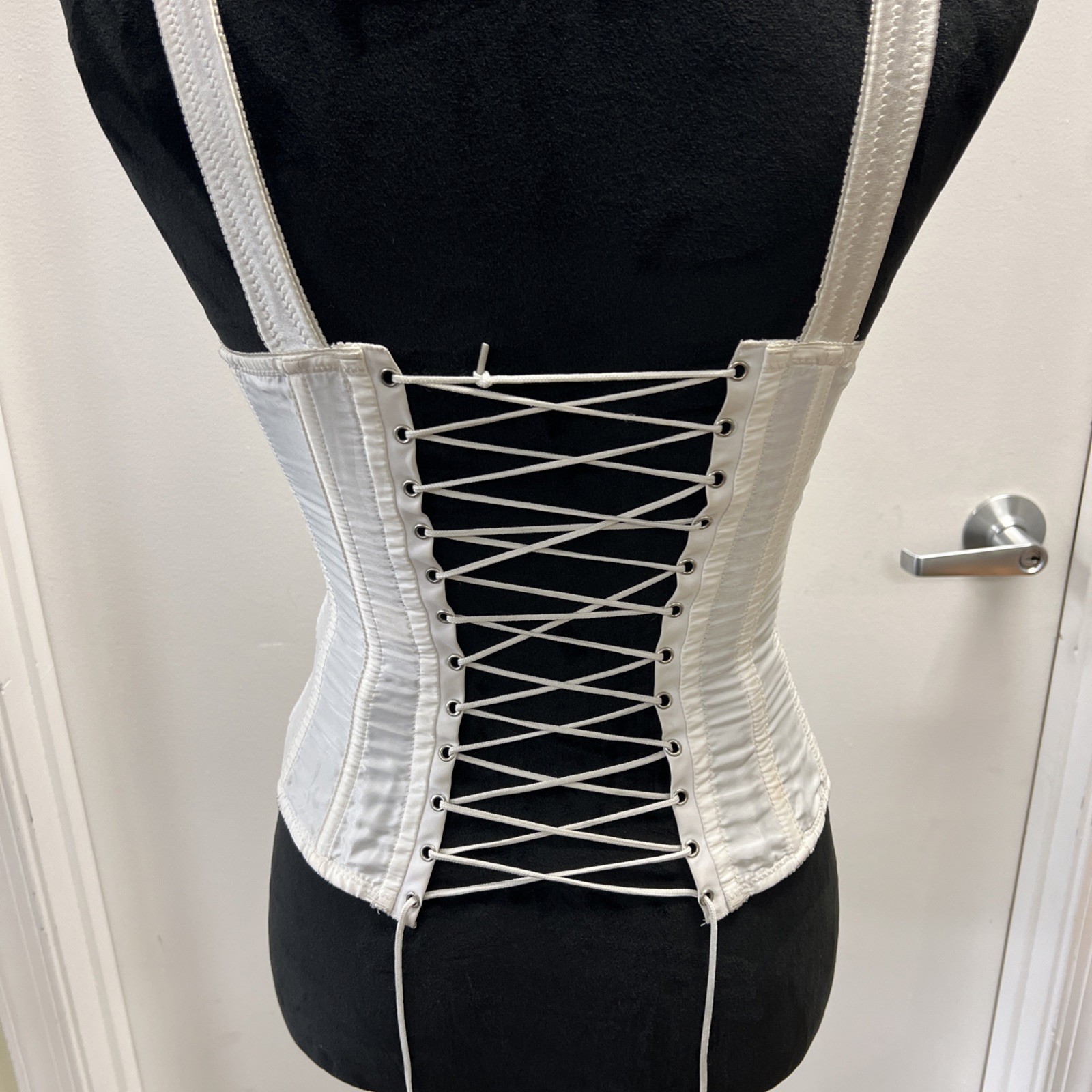 'Fredericks of Hollywood' Edwardian-Style Stretchy Corset, fits a 24"-28" Waist