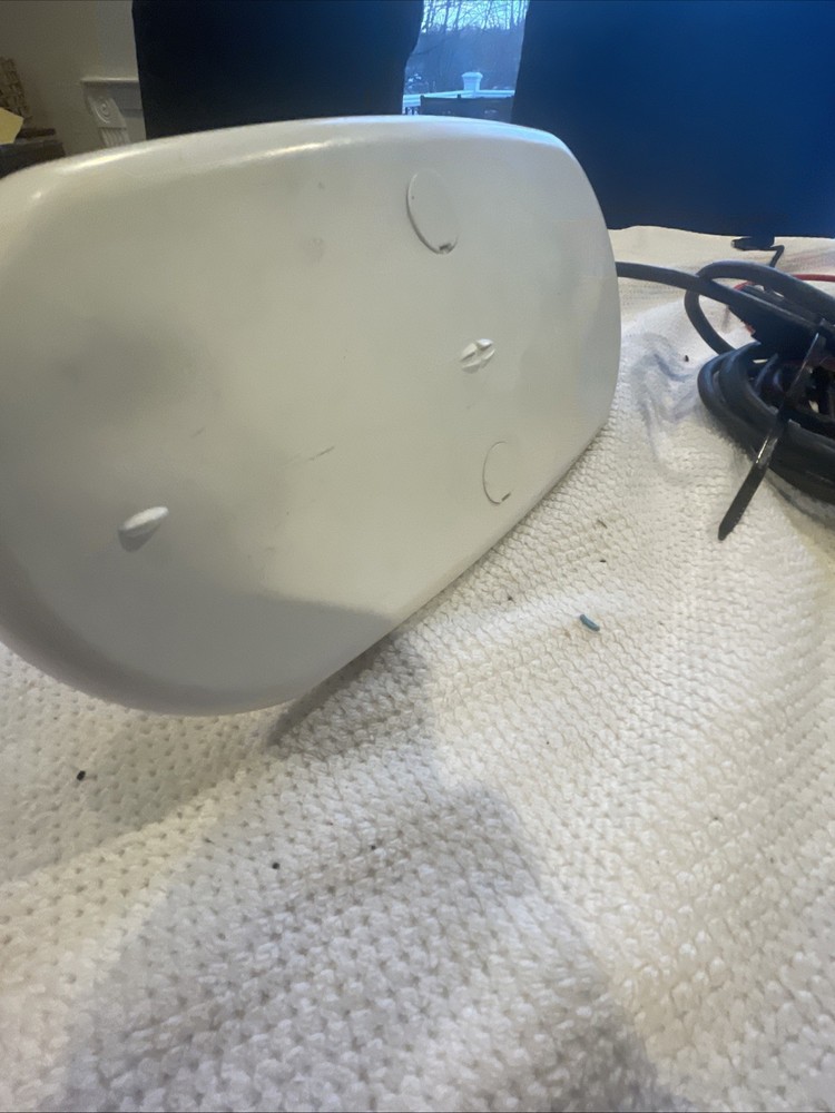SIMRAD Digital GPS Antenna HS60 GPS Compass HS-60