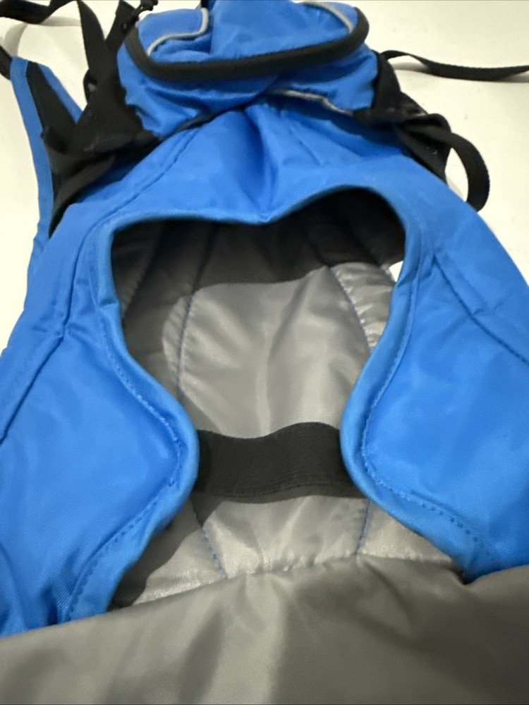 Camelback Rogue Hydration Pack Backpack Hiking Cycling Blue Fits 2L Bladder