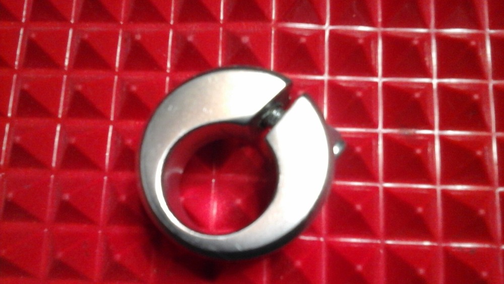 Redline PL 2 seatpost clamp
