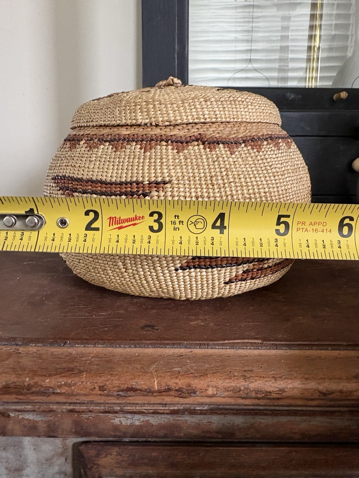 Yurok/Karuk Lidded Basket 4 1/2 x 6 1/2 Twinned Native American Museum Piece