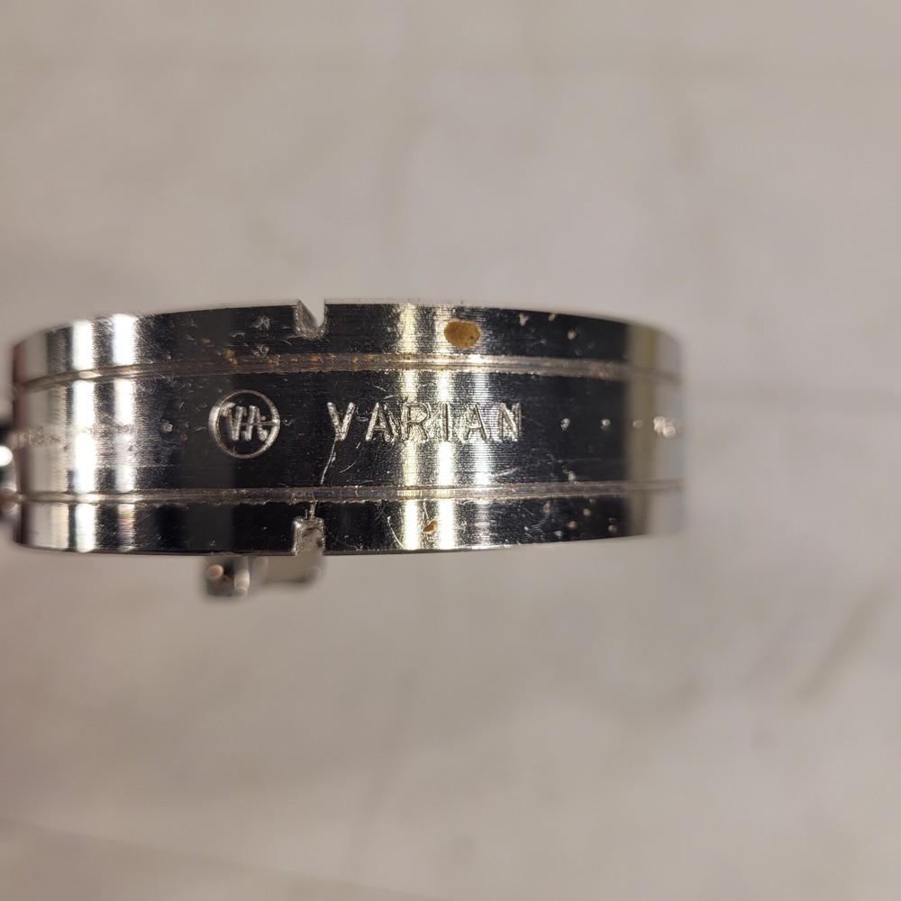 Varian 2.75" DN35CF Conflat Flange Manual Window Actuator Valve Component