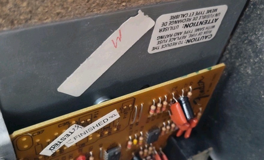 AMP + 1 Mic - Fender Frontman Pr241 Amp, READ BELOW