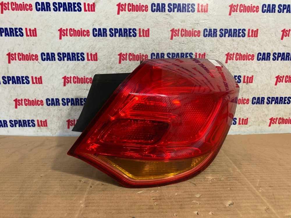 VAUXHALL ASTRA HATCHBACK 5DR MK6 2011 DRIVER SIDE OUTER REAR TAIL LIGHT LAMP