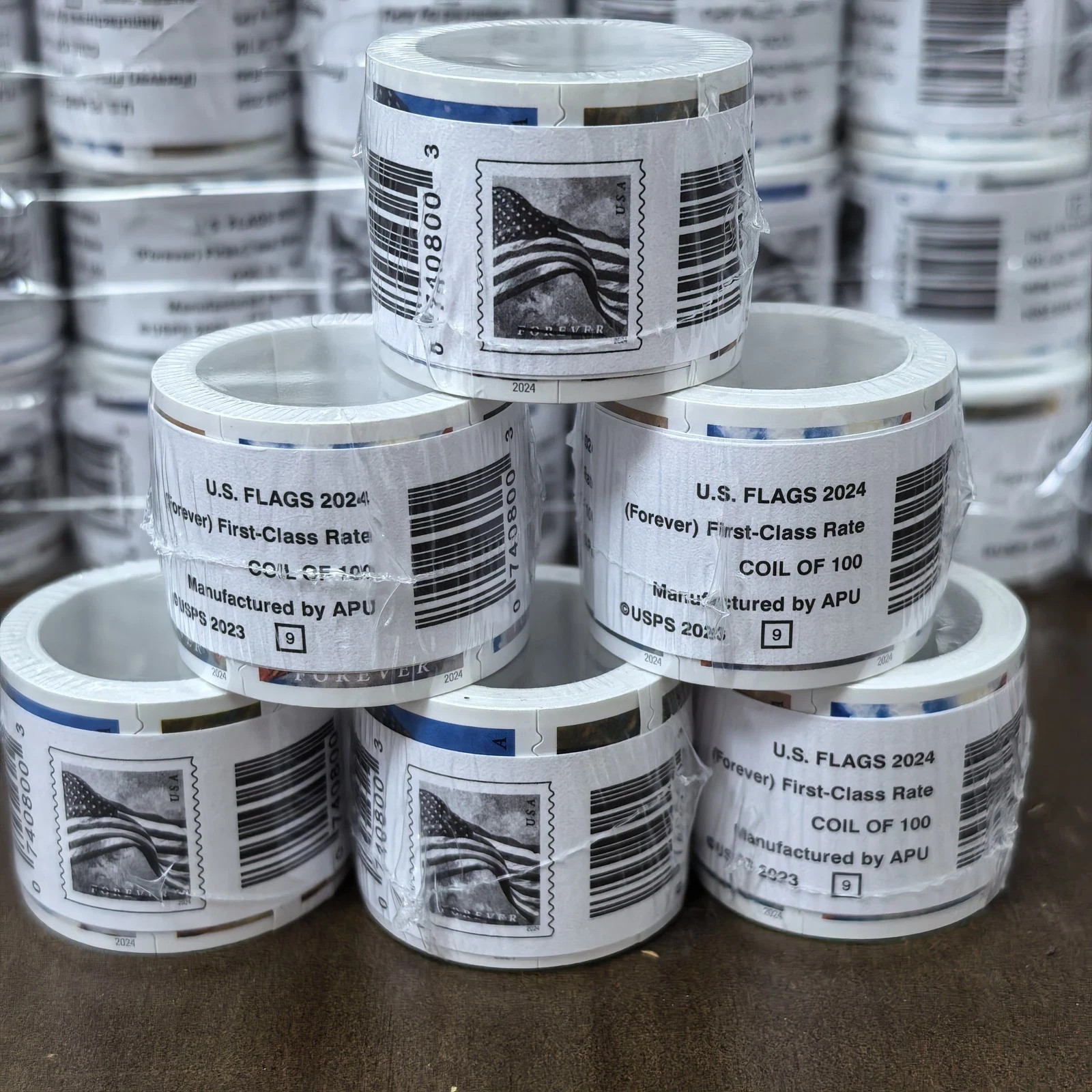 2024 (1) ROLLS POSTAGE (100)US FOREVER STAMPS Flags USPS Collectible