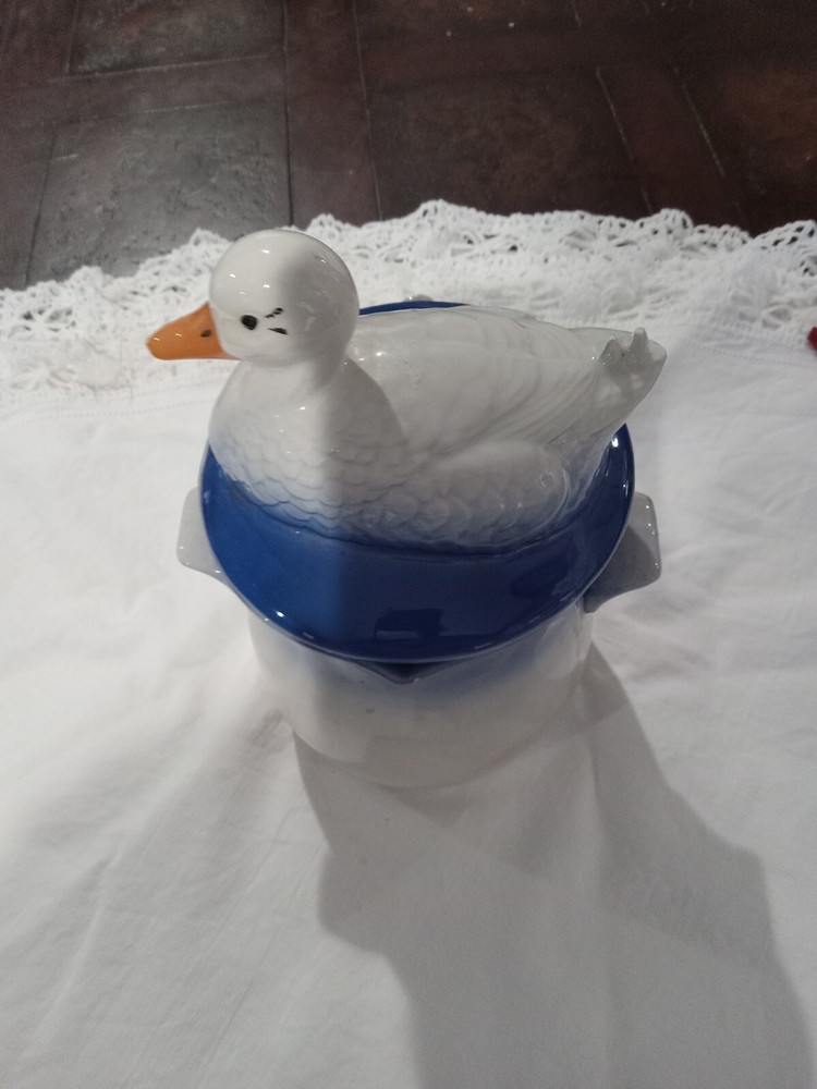 Vintage Duck Grease Strainer