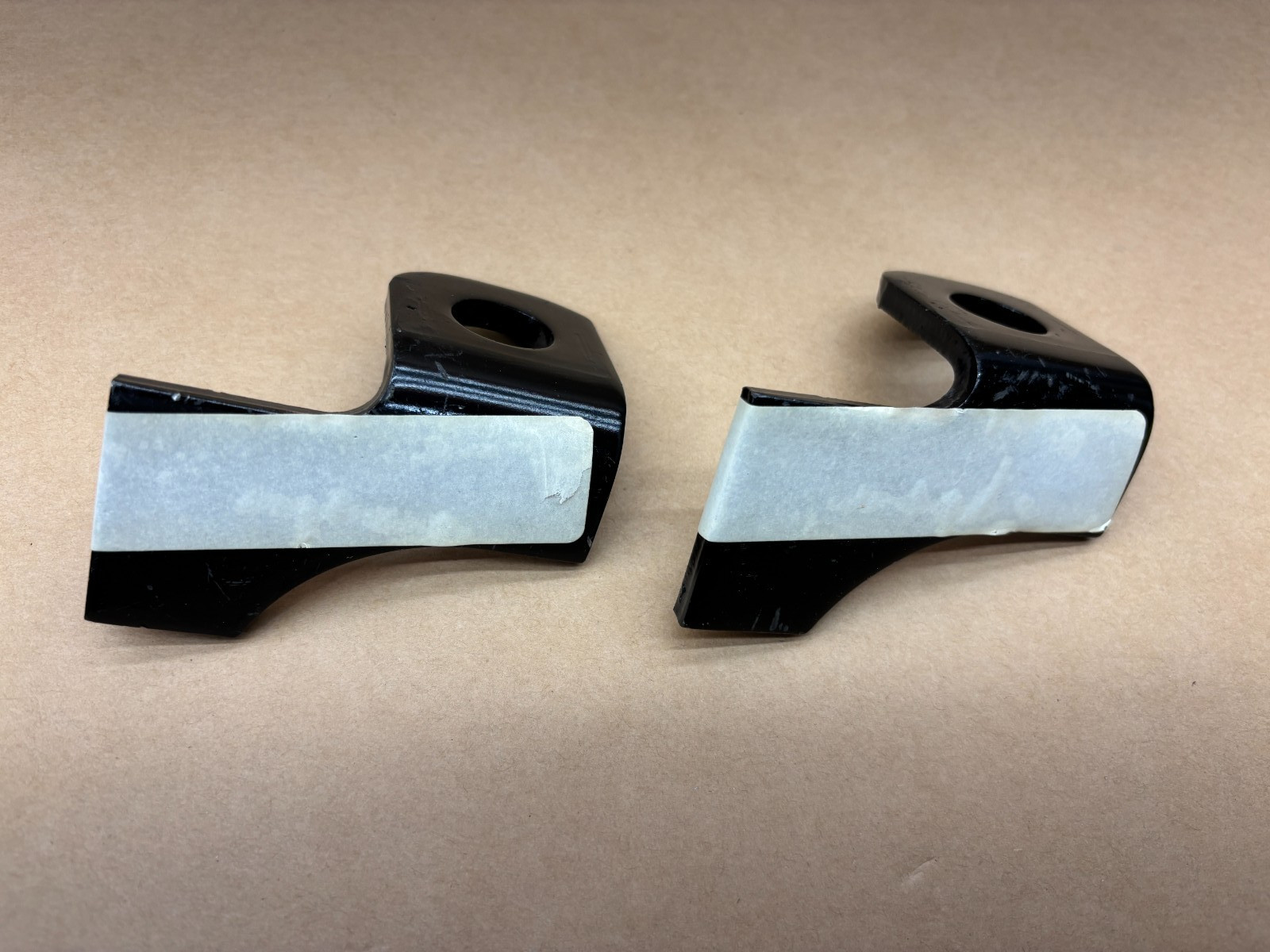 Lot of 2x Genuine OEM Freightliner 16-16456-000 Suspension Wear Pad LH Black