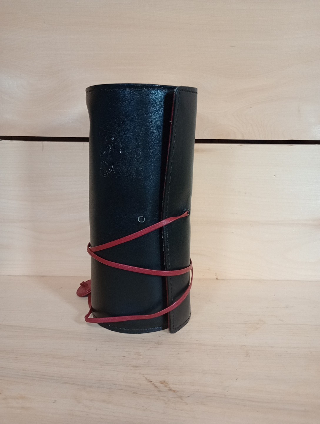 VTG TRAVEL COCKTAIL SHAKER SET WITH 4 SHOT GLASSES & LEATHER CARRYING CASE INDIA