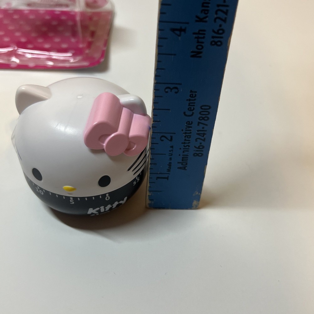 Hello Kitty kitchen timer READ Description
