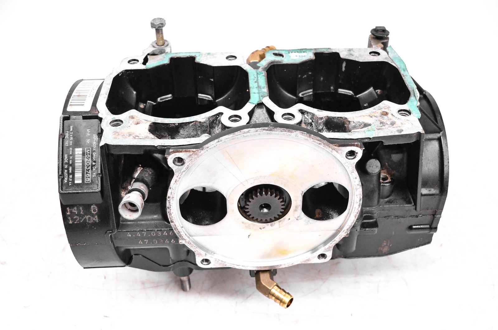 05 Sea-Doo GTI RFI LE Crankcase Center Crank Case