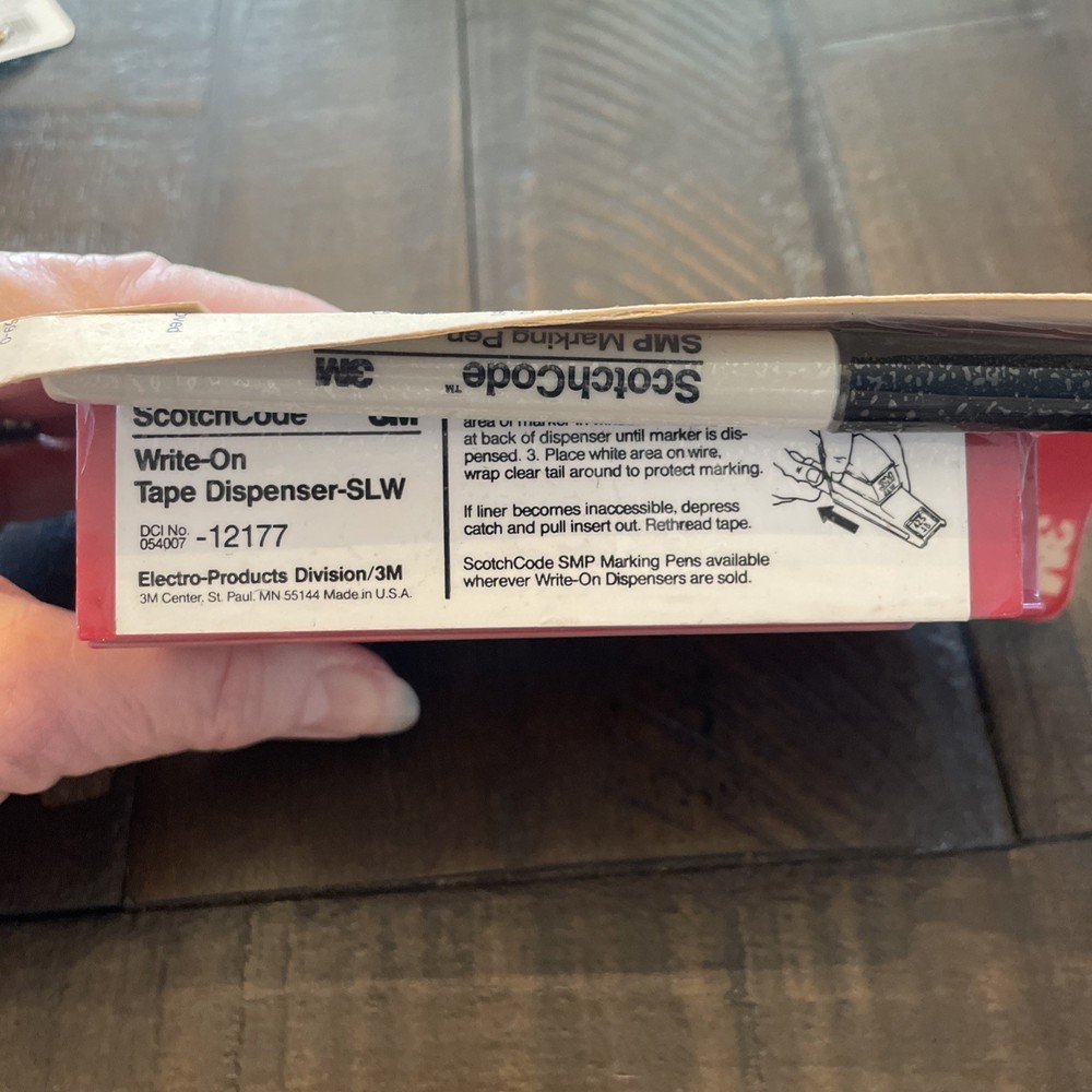 3M SLW ScotchCode Write-On Dispenser 1” X 5” W/Marking Pen