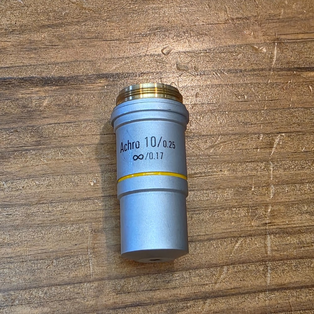 Leica 2000 ACHRO 439 Microscope Objective 10/0.25 ∞/0.17