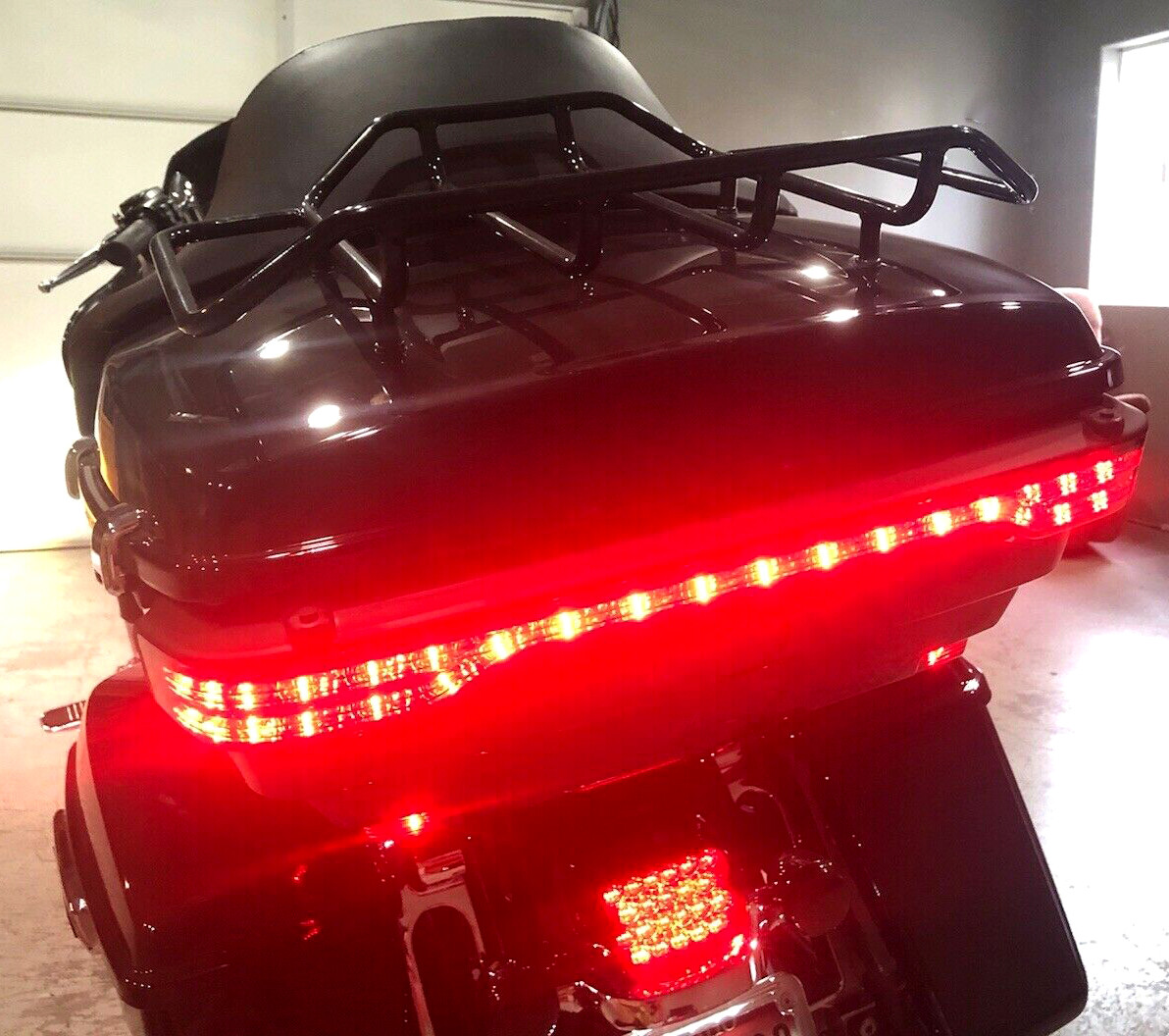 King Pack Trunk W/ Brake Tail Light For Harley Touring Glide 2014+