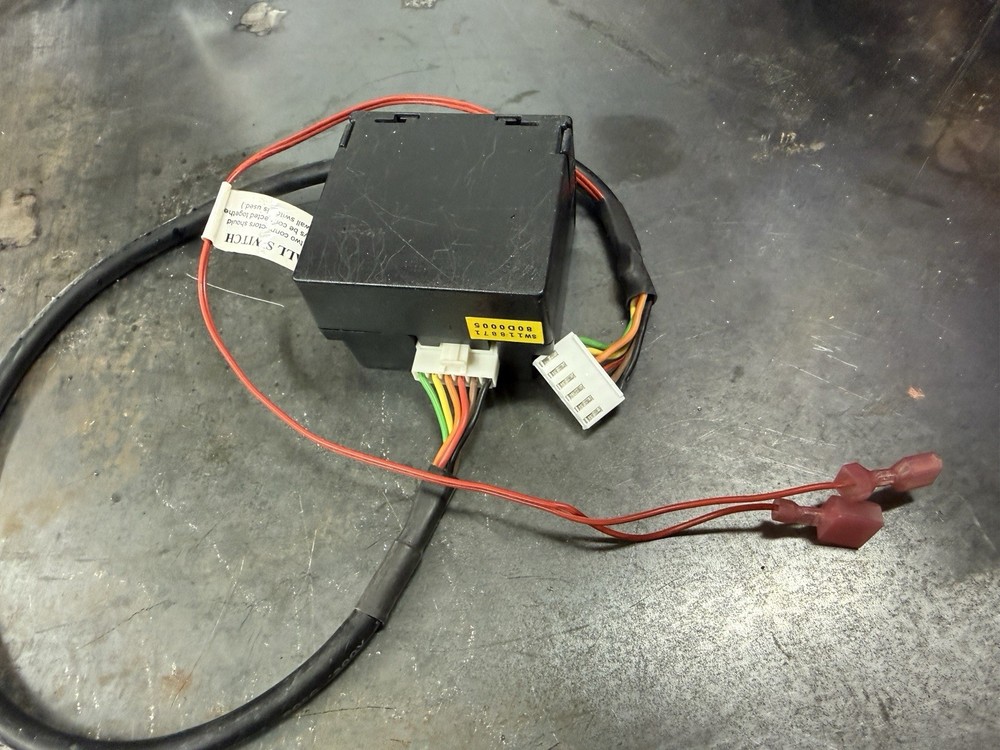 Signature Command Control Box 80D0005