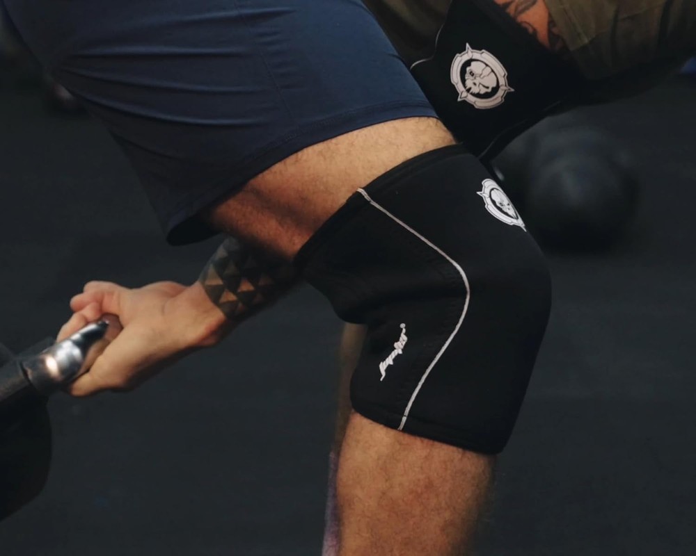 Knee Sleeves Pair - 7mm Compression Braces for Squats