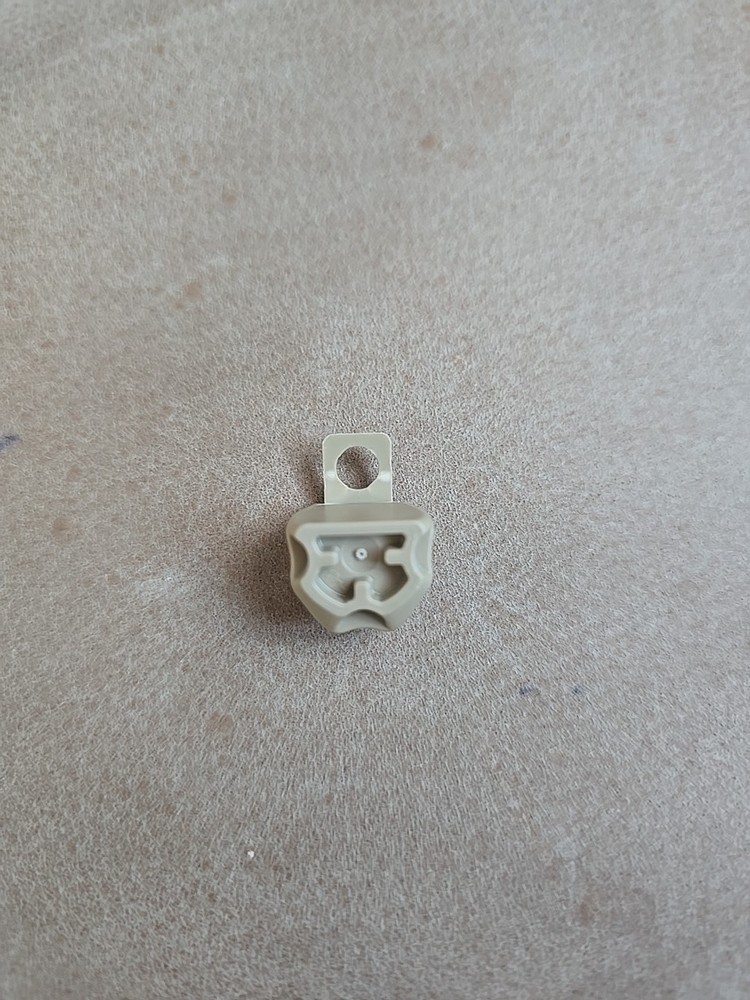 LEGO Dark Tan Open Minifigure Backpack Accessory