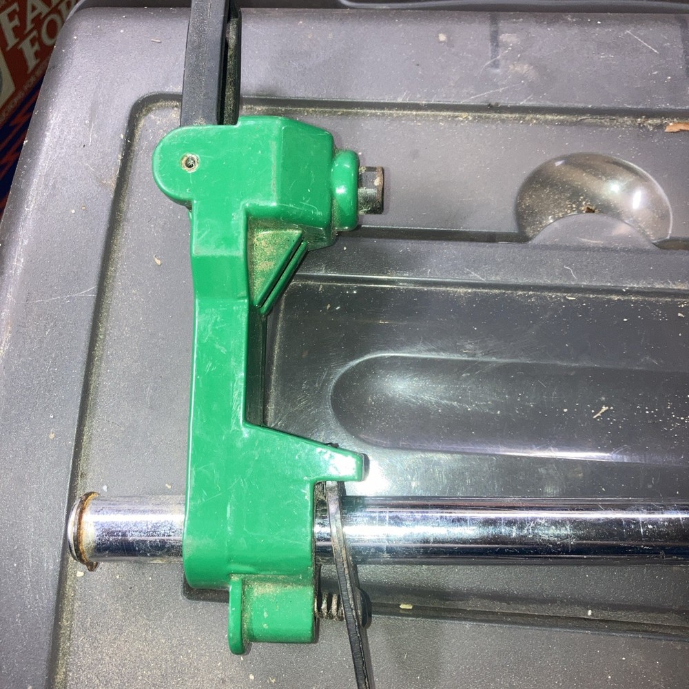 Quick Set Drill Press Hold Down. Box 116