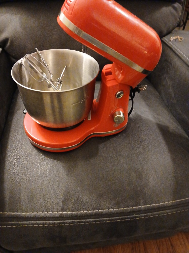 Delish by Nash compact stand mixer
