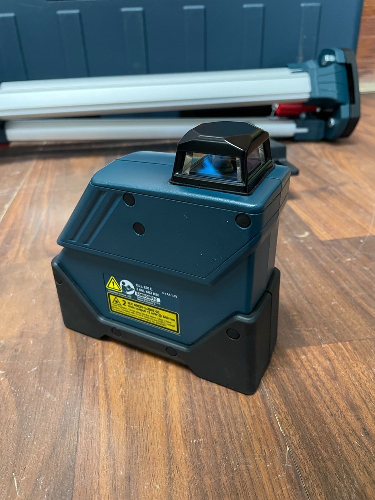 BOSCH (GLL 150 E) PROFESSIONAL SELF-LEVELING 360° EXTERIOR LASER COMPLETE KIT