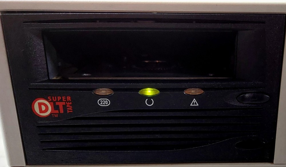 Quantum TR-S23BA-YF Super DLTtape Drive