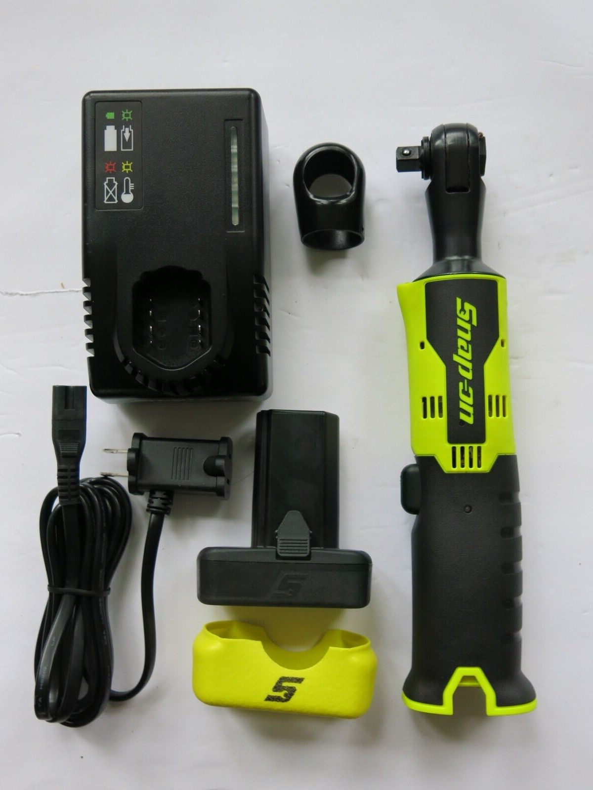 Snap-On CTR761 Hi-Viz 3/8" 14.4v Cordless Ratchet Battery & Charger Set
