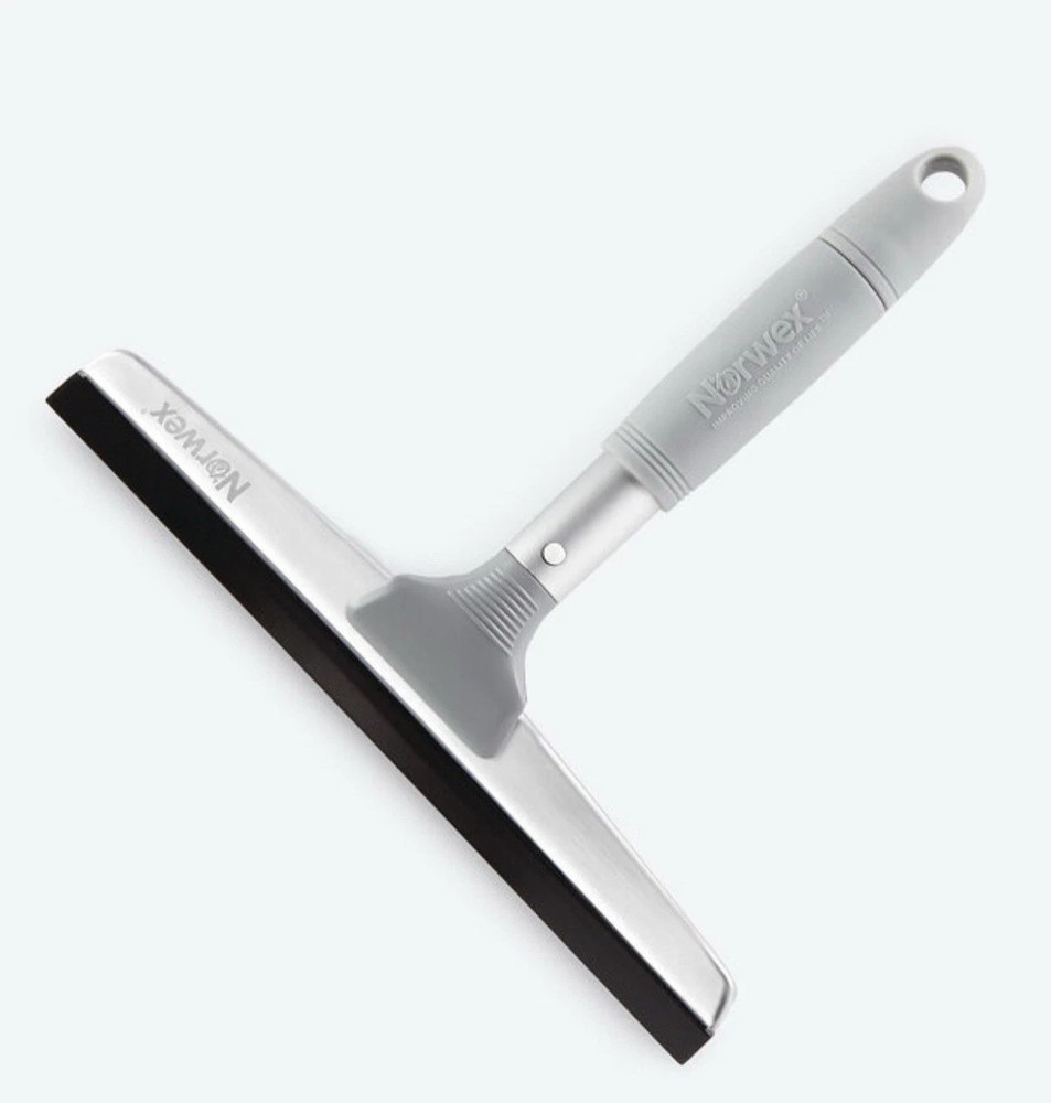 Norwex Squeegee and Multi Use Handle New In Box