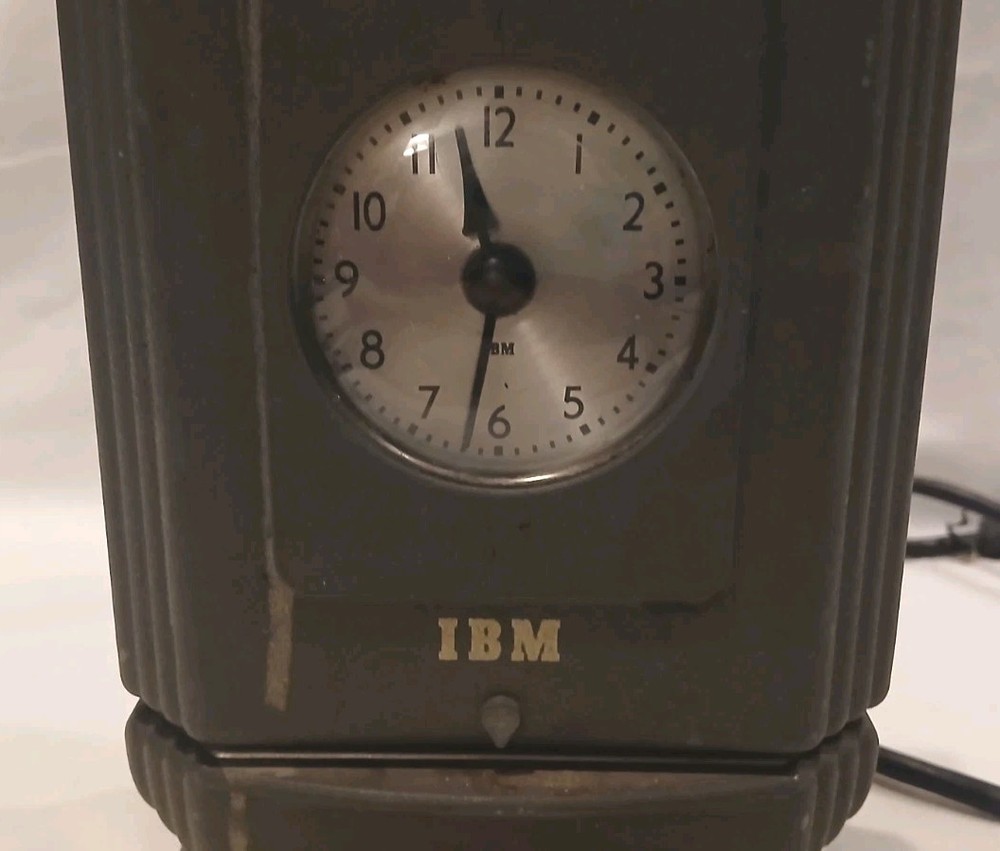 VINTAGE IBM TIME PUNCH CLOCK MACHINE DECOR WITH WORKING CLOCK ART DECO