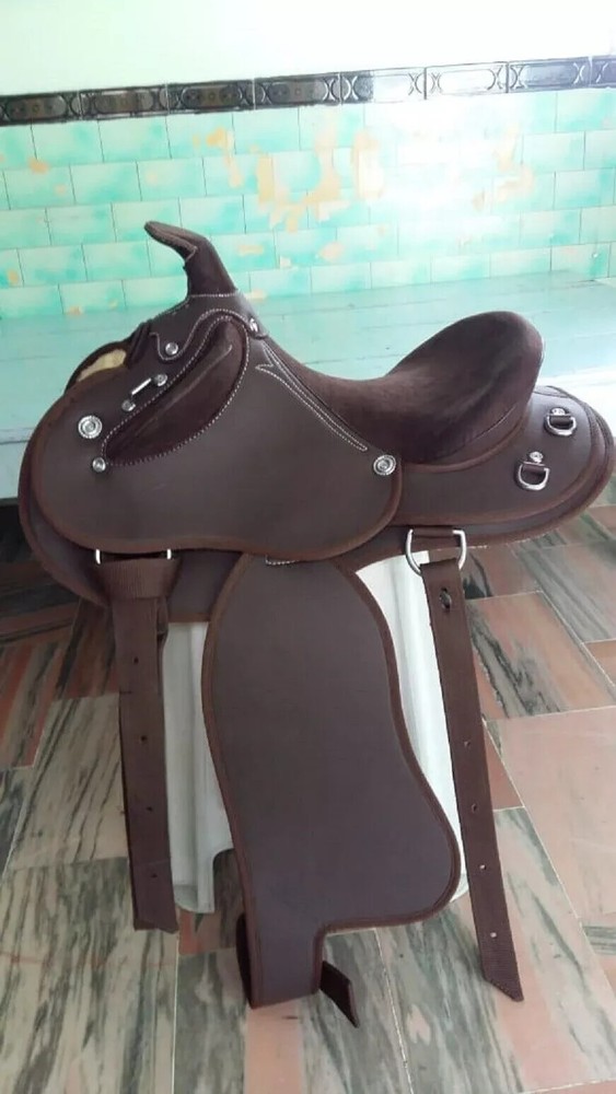 Beautiful Half Breed Saddle On Synthetic Super Soft Material Size 15".