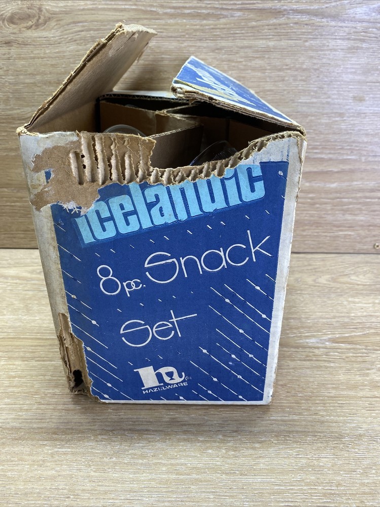 Hazelware Icelandic 8 Piece Snack Set. Complete Set Great Shape