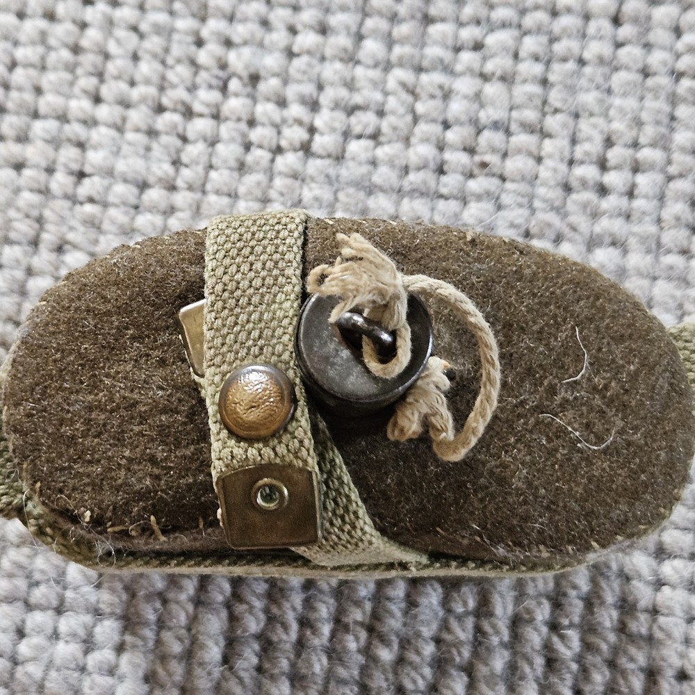 WW2 British Pattern 1937 Canteen With Carrier