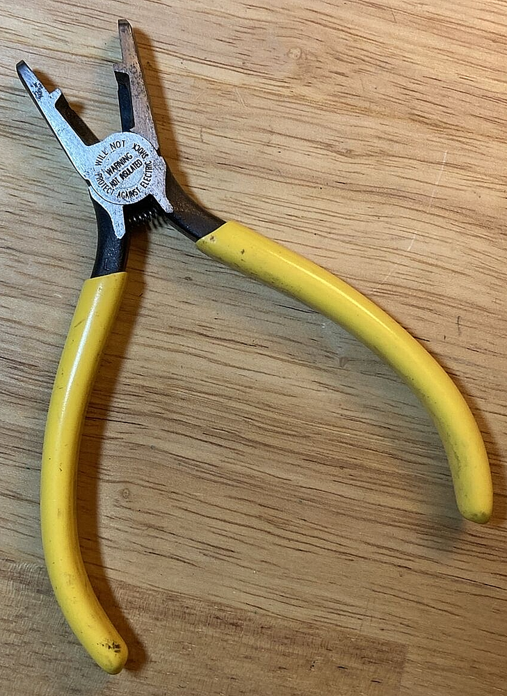 Klein Tools D234-6C Connector Crimping Plier
