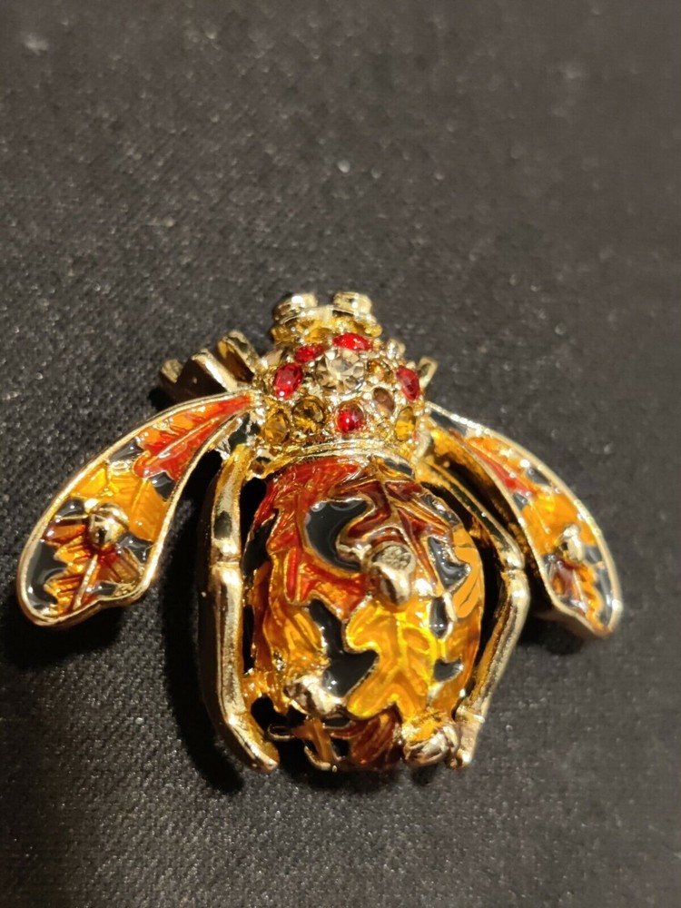 Joan rivers bee pin rare
