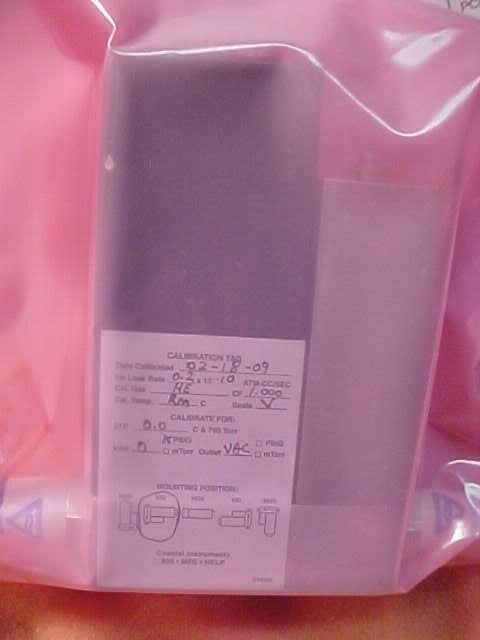 Unit Instruments, Model UFC-1500A MASS FLOW CONTROLLER, HE, 200 SCCM, REBUILT