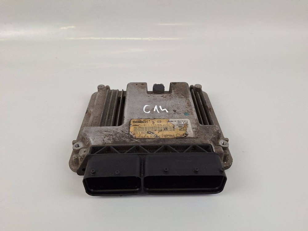 Alfa Romeo 166 2003 Engine Control Module 55192628 kW BVV272