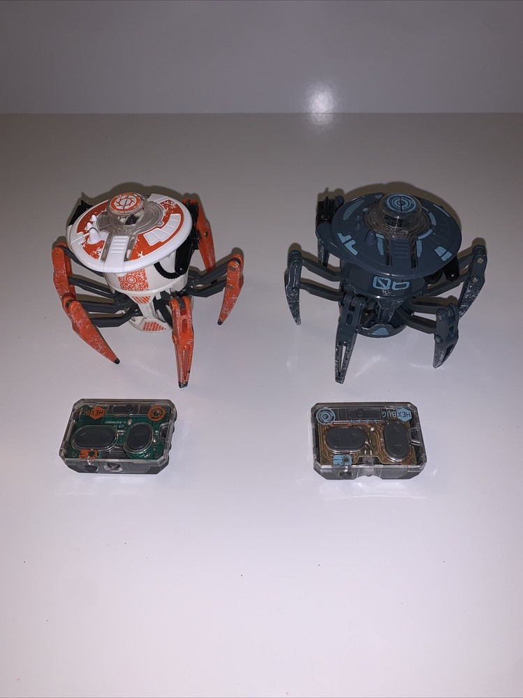 hexbug remote control robot lot of 2 Needs New Batteries