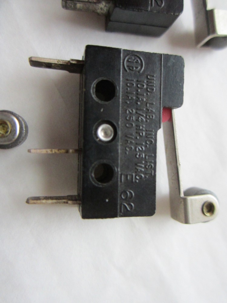 CHERRY 362-00K SNAP-ACTION MICRO SWITCH LOT OF 5