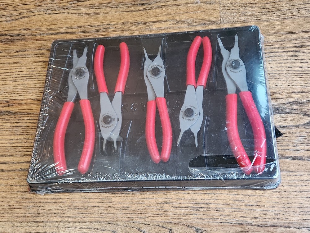 Snap On Tools 5 Piece Convertible Snap Retaining Ring Pliers Set RED SRPC105